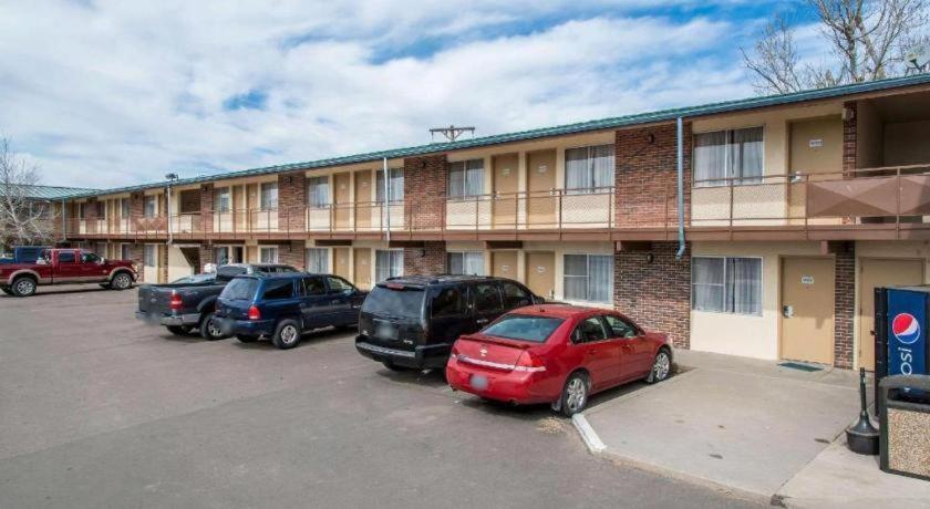Rodeway Inn Brush Exterior foto